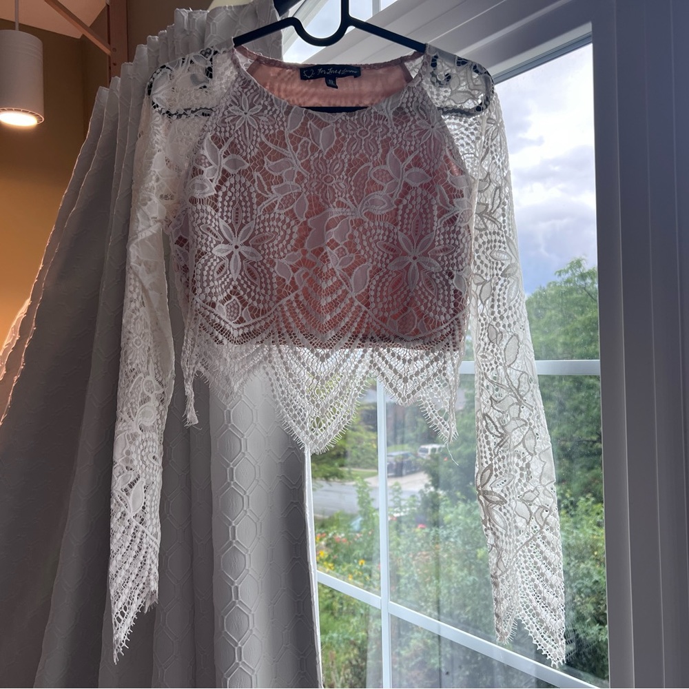 For love and lemons lace top.